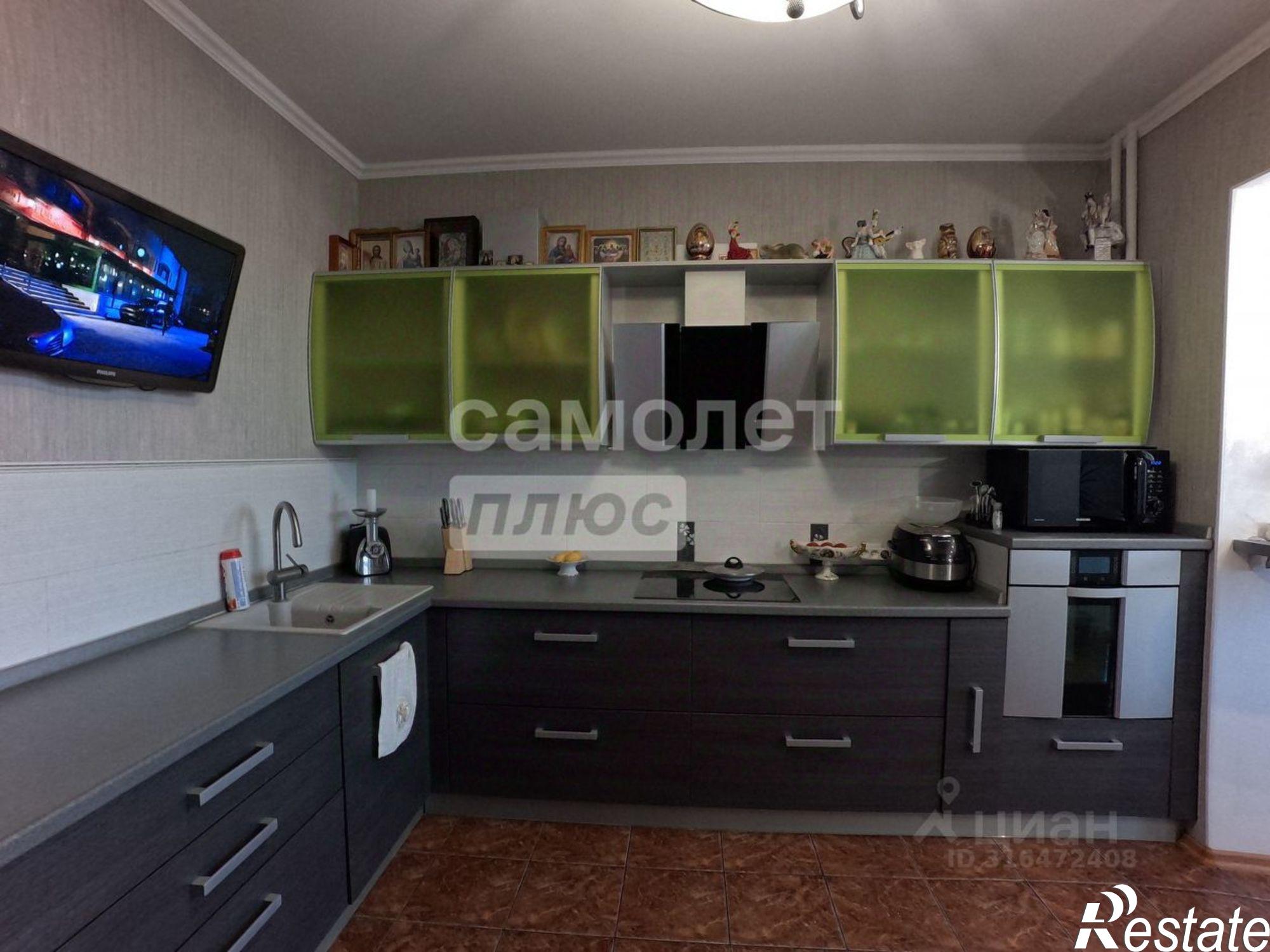 Купить квартиру за 9 800 000 рублей на Старый Оскол г.