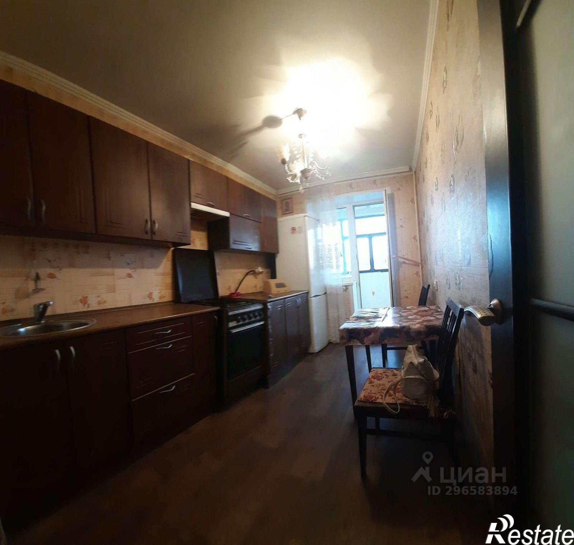 Купить квартиру за 2 950 000 рублей на Парковый мкр,дом 21