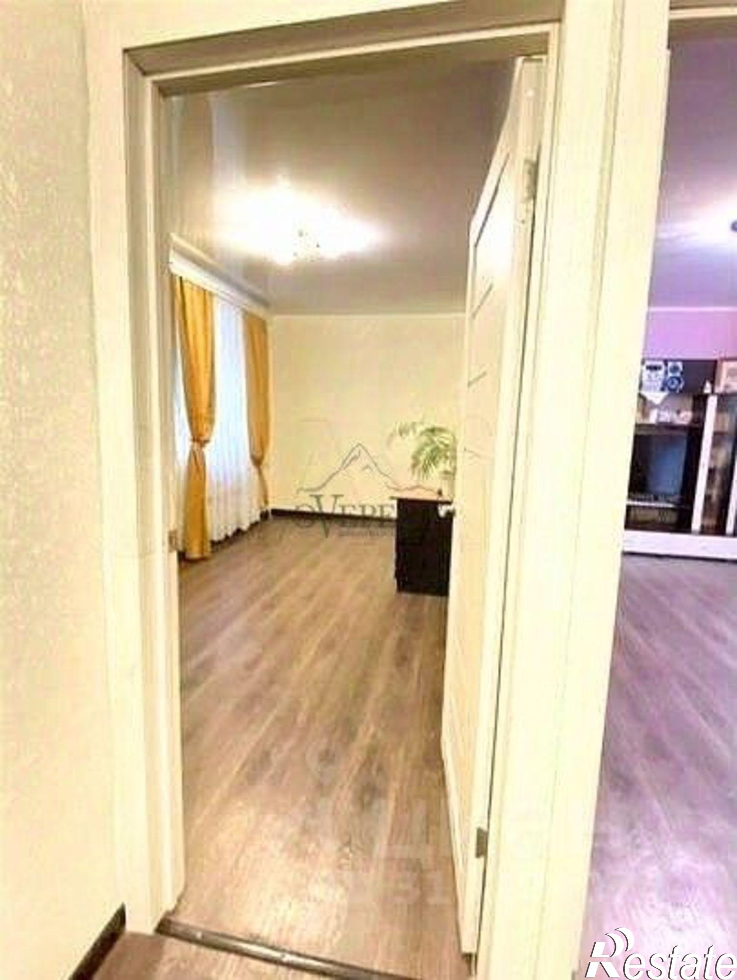 Купить квартиру за 4 850 000 рублей на Космос мкр,дом 1А