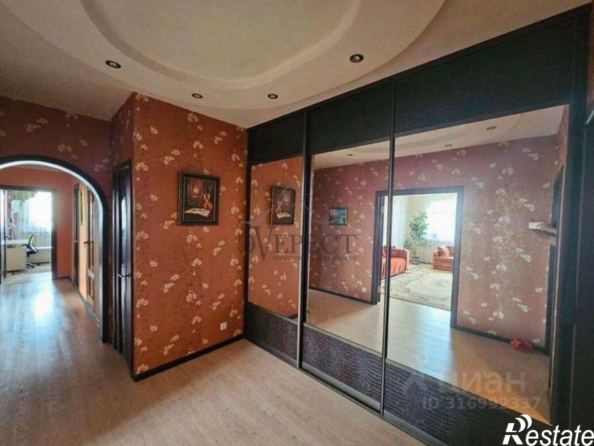 Купить квартиру за 11 100 000 рублей на Королева мкр,дом 38