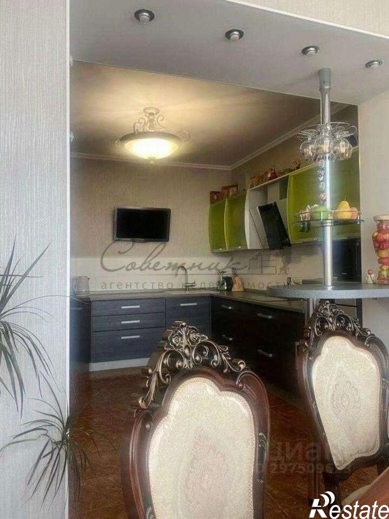 Купить квартиру за 9 800 000 рублей