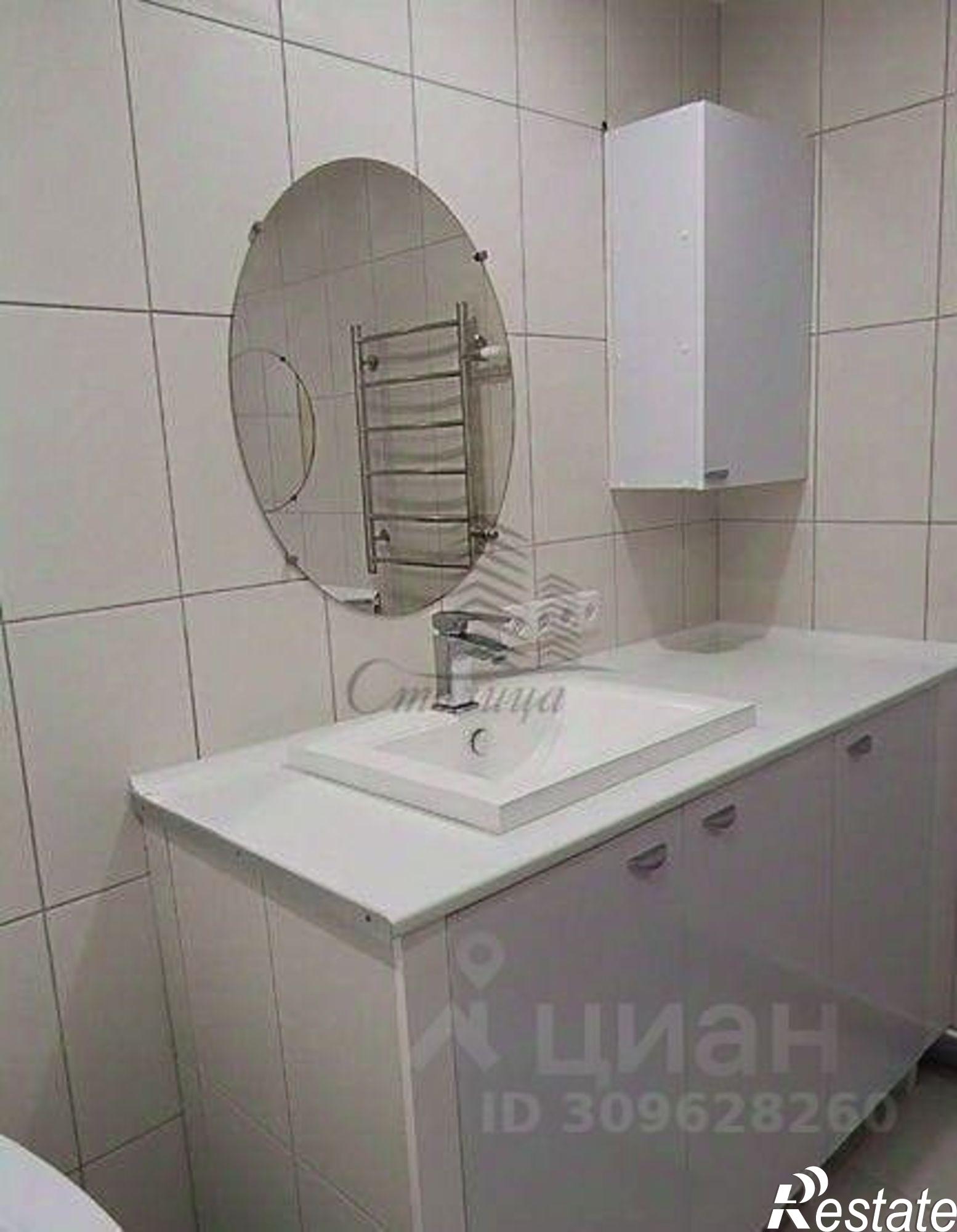 Купить квартиру за 10 100 000 рублей на Космос мкр,дом 3