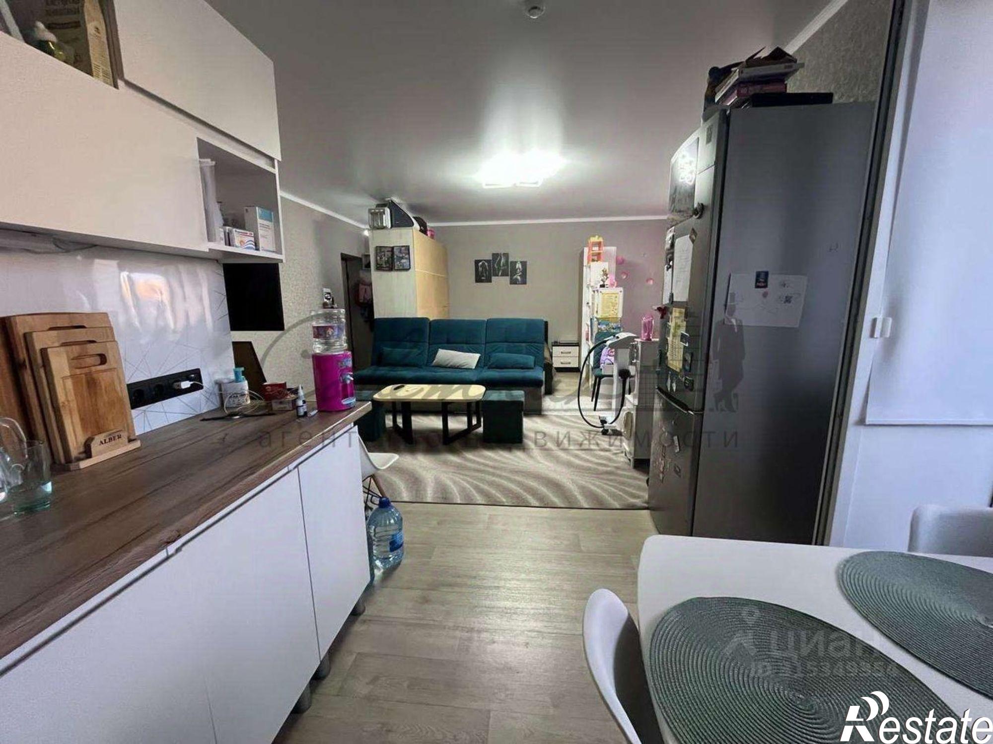 Купить квартиру за 3 800 000 рублей на Заречье мкр,дом 11