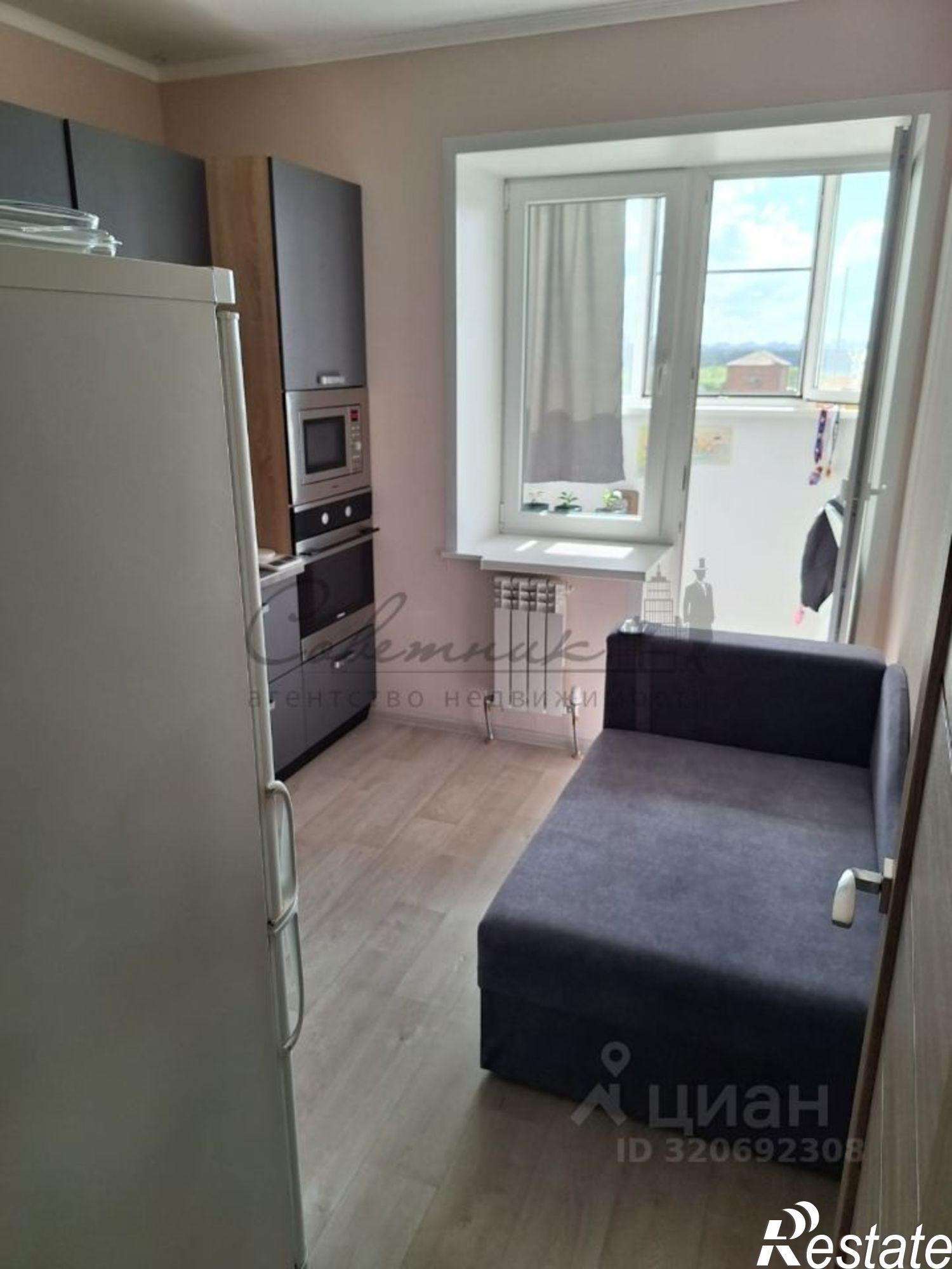 Купить квартиру за 4 000 000 рублей на Заречье мкр,дом 17