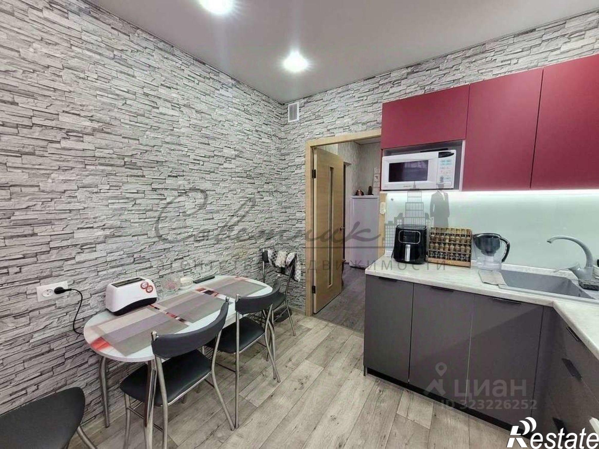 Купить квартиру за 5 550 000 рублей на Жукова мкр,дом 20