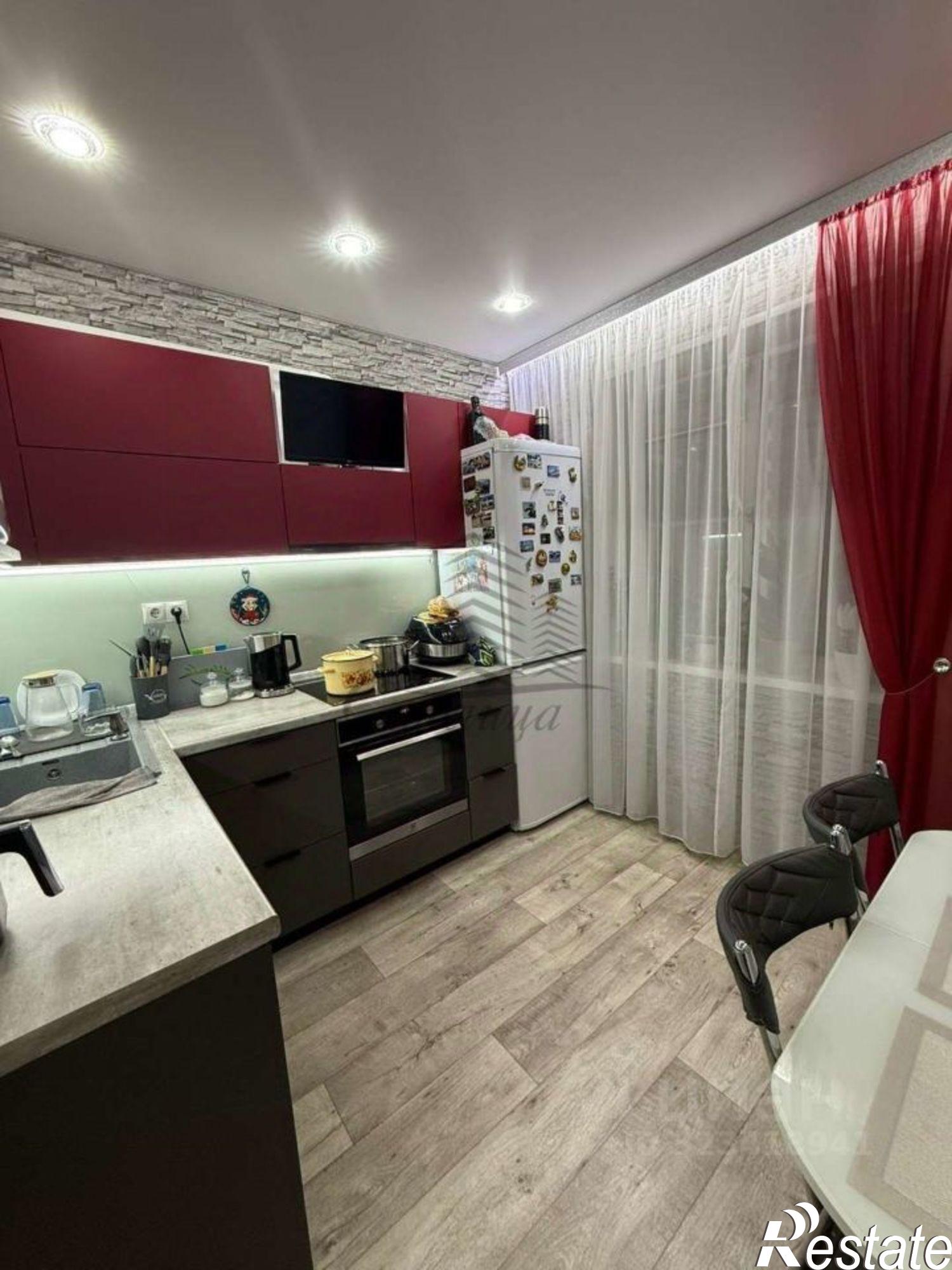 Купить квартиру за 5 550 000 рублей на Жукова мкр,дом 20