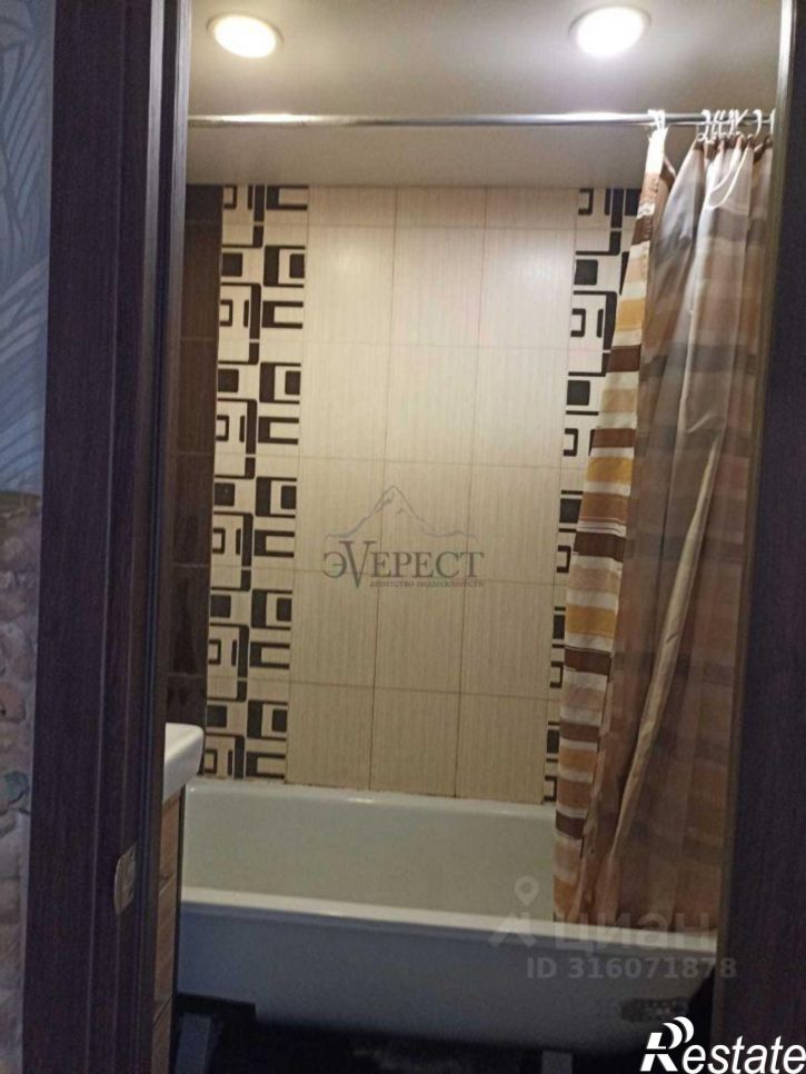 3-комн квартира Королева мкр,дом 31