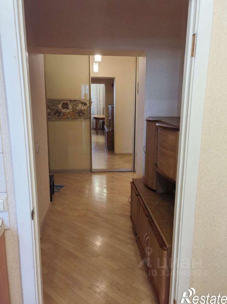 3-комн квартира Степной мкр,дом 15