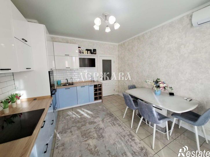 3-комн квартира Степной мкр,дом 31