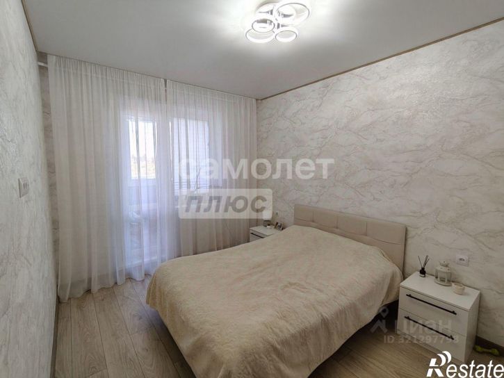 3-комн квартира Старый Оскол г., Юго-Западный