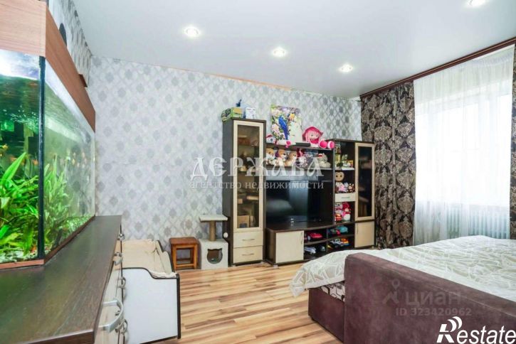 2-комн квартира Горняк мкр,дом 8