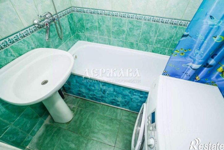 4-комн квартира Королева мкр,дом 9