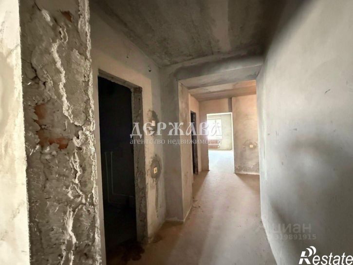 3-комн квартира Южный мкр,дом 10б