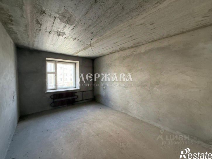 3-комн квартира Южный мкр,дом 10б