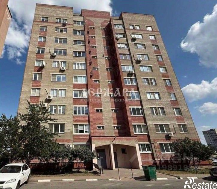 3-комн квартира Южный мкр,дом 10б