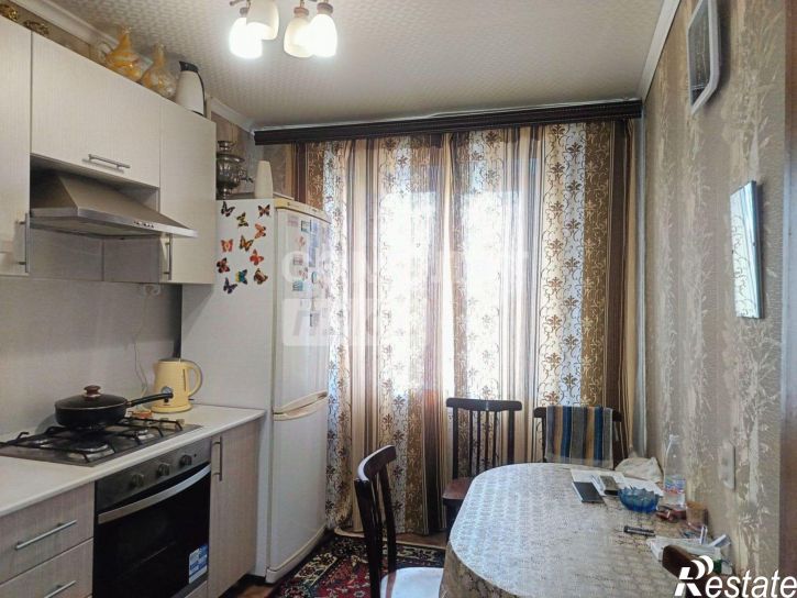 3-комн квартира Старый Оскол г., Юго-Западный