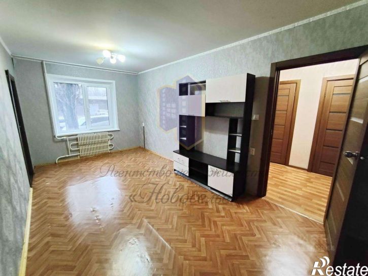 2-комн квартира улица Крутикова, 17,  д. 17