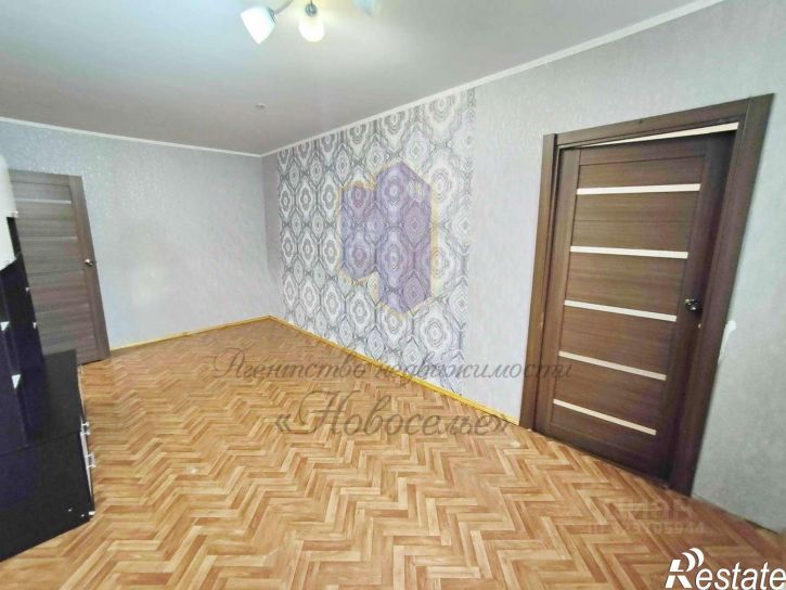 2-комн квартира улица Крутикова, 17,  д. 17