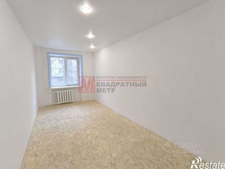 3-комн квартира Горняк мкр,дом 21