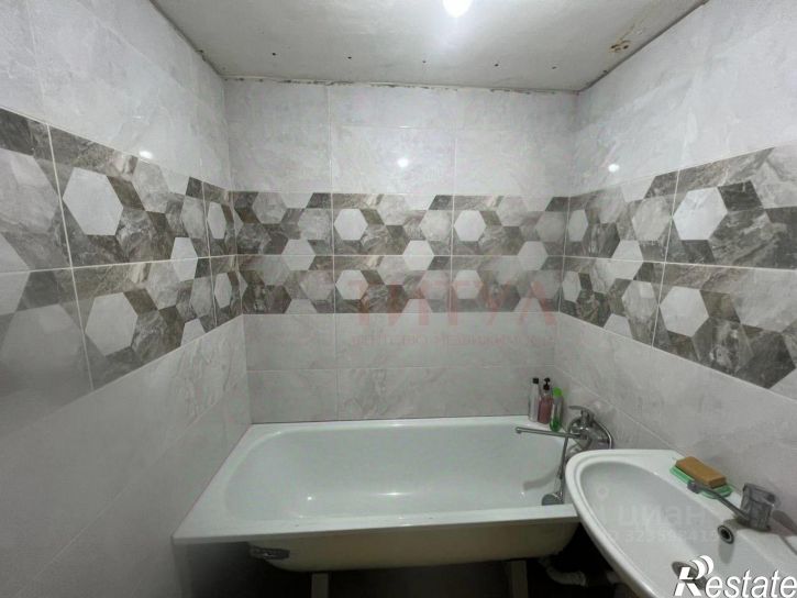 3-комн квартира Буденного мкр,дом 5