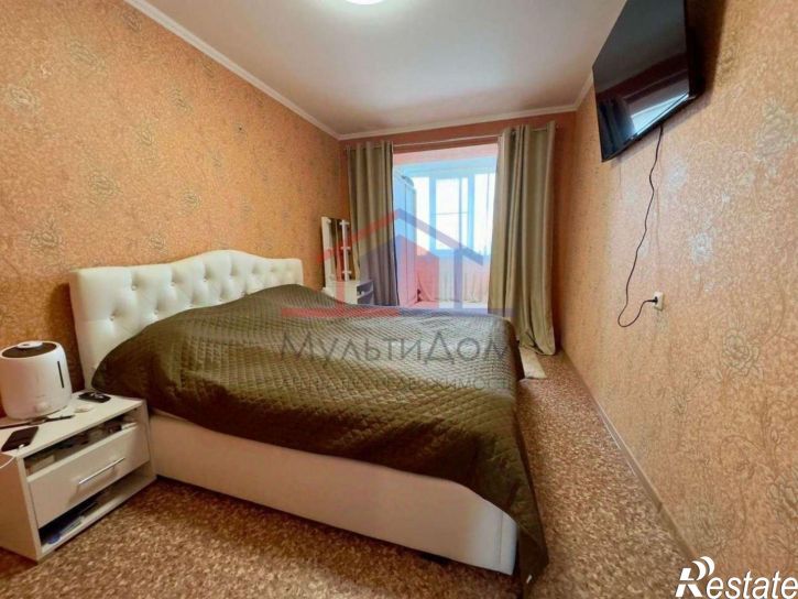 3-комн квартира Заречье мкр,дом 6