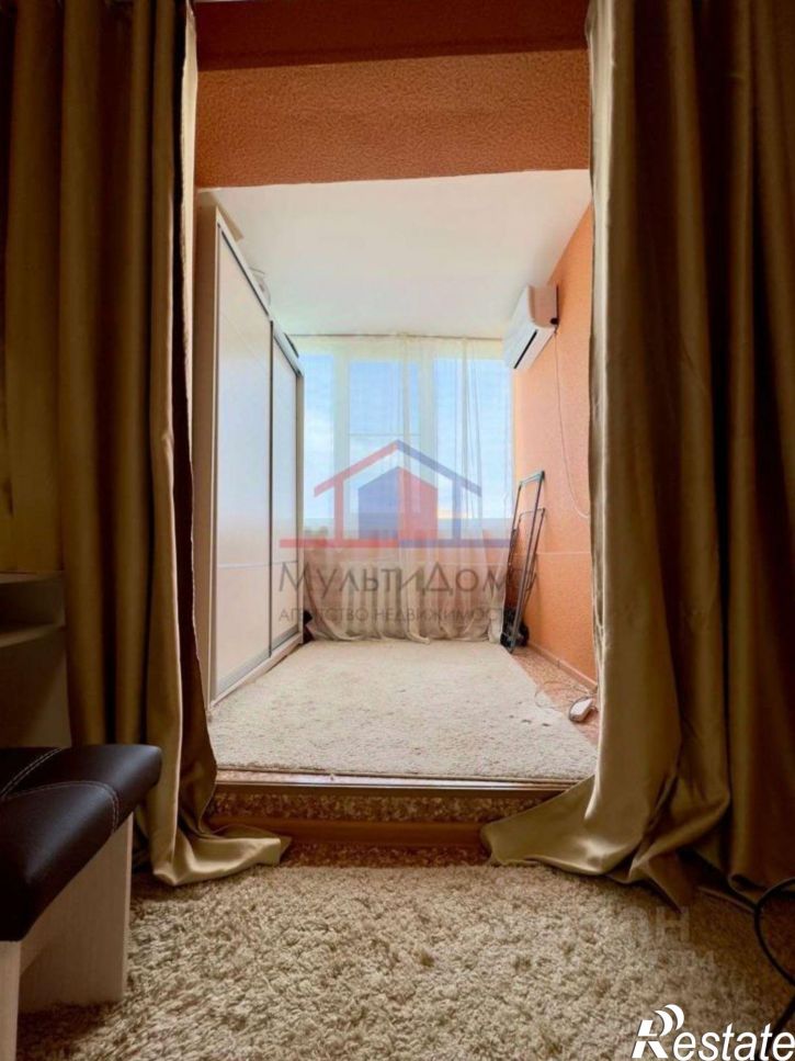 3-комн квартира Заречье мкр,дом 6