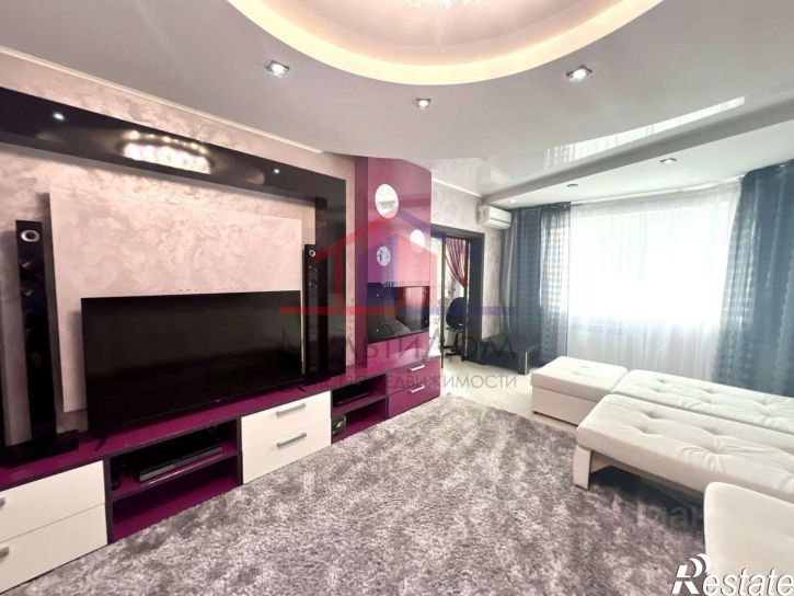 3-комн квартира Степной мкр,дом 10