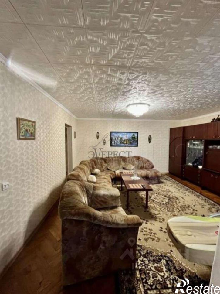 4-комн квартира Космос мкр,дом 2