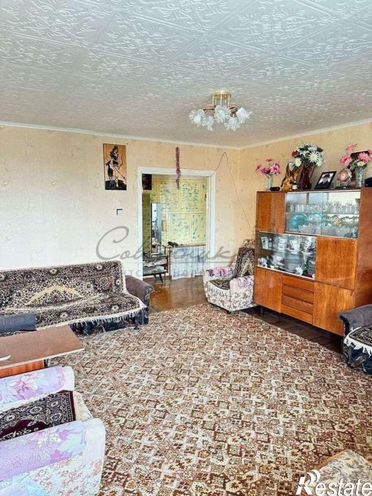 4-комн квартира улица Хмелева,дом 4