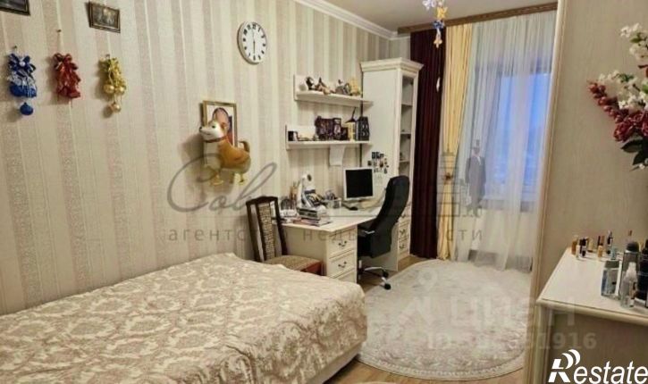 3-комн квартира Степной мкр,дом 20