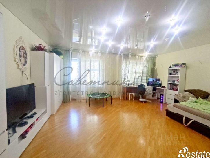 3-комн квартира Степной мкр,дом 15