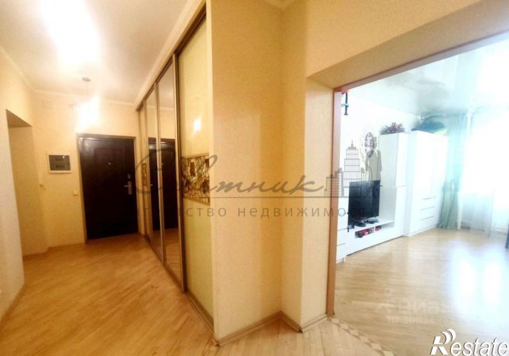 3-комн квартира Степной мкр,дом 15