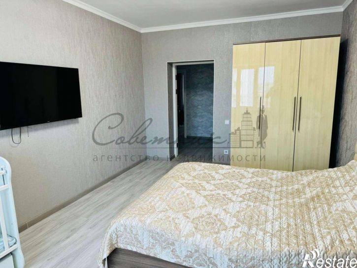 3-комн квартира Степной мкр,дом 14