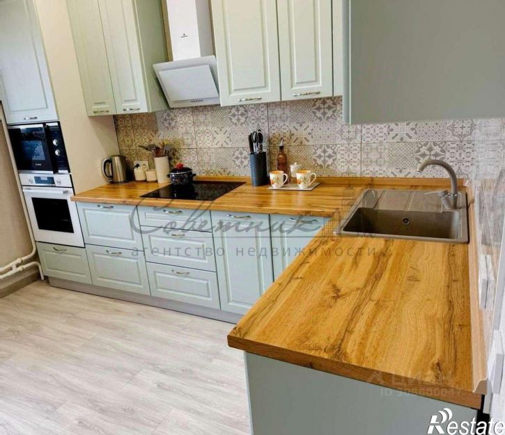 3-комн квартира Степной мкр,дом 14