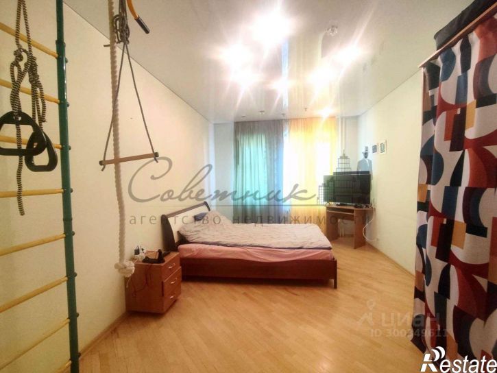 3-комн квартира Степной мкр,дом 15