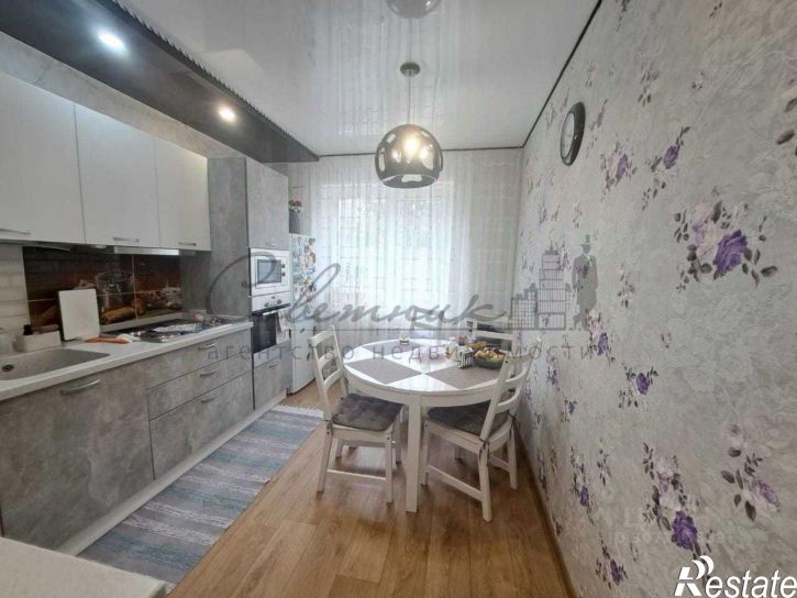 3-комн квартира