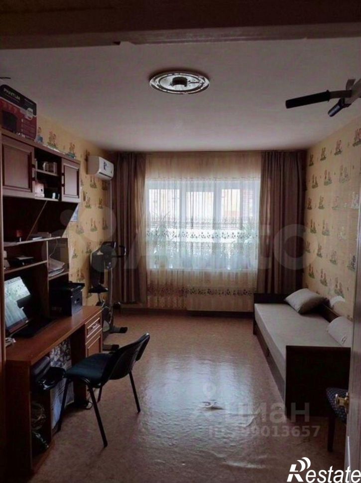 3-комн квартира Степной мкр,дом 5