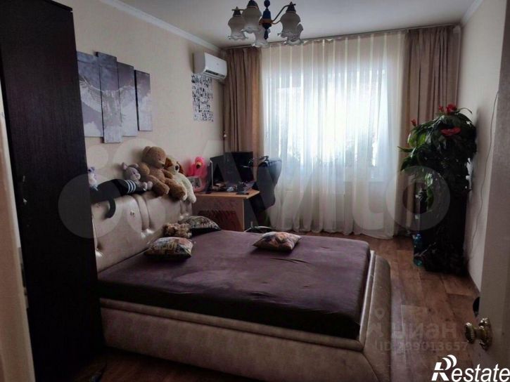 3-комн квартира Степной мкр,дом 5