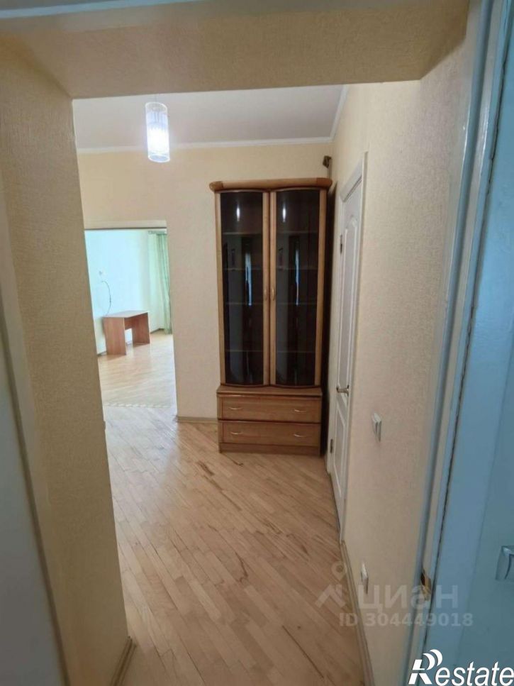 3-комн квартира Степной мкр,дом 15