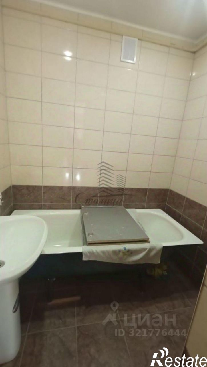 2-комн квартира Углы мкр,дом 20