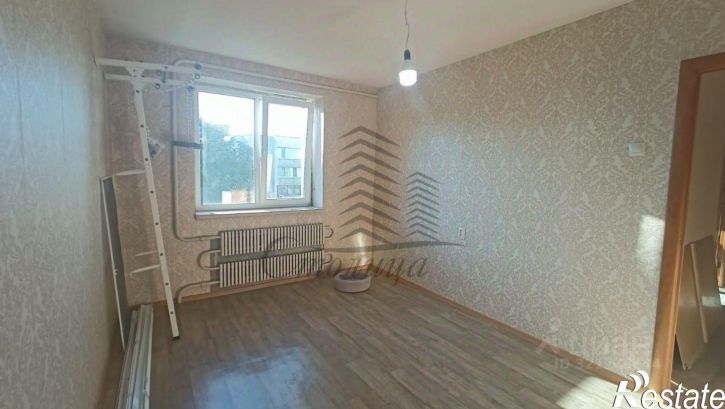 2-комн квартира Углы мкр,дом 20