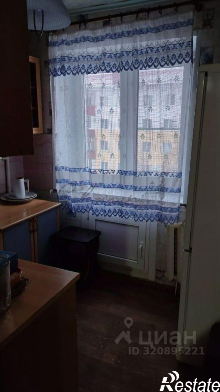 2-комн квартира Горняк мкр,дом 31