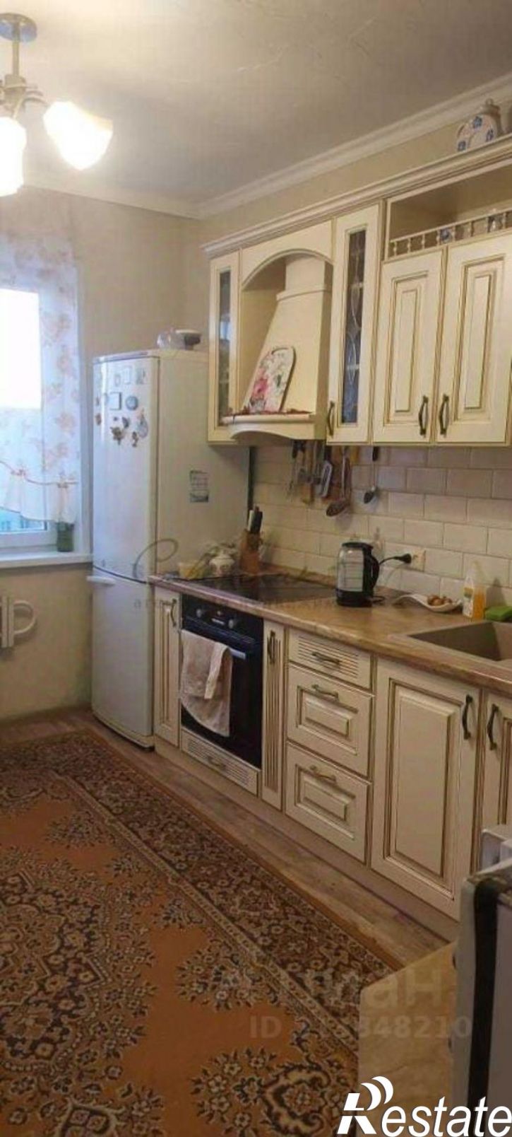 3-комн квартира Лесной мкр,дом 13