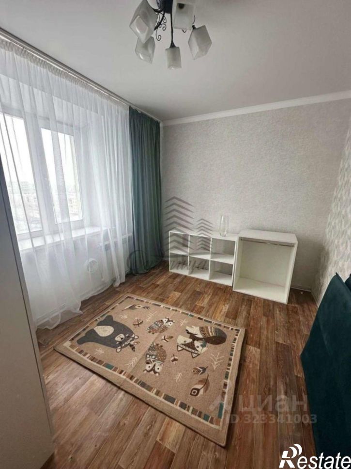 3-комн квартира Жукова мкр,дом 25