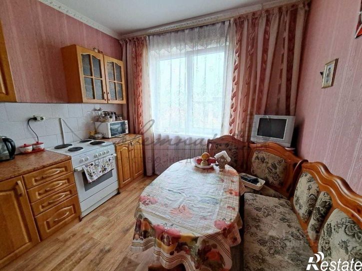 3-комн квартира Юбилейный мкр,дом 8