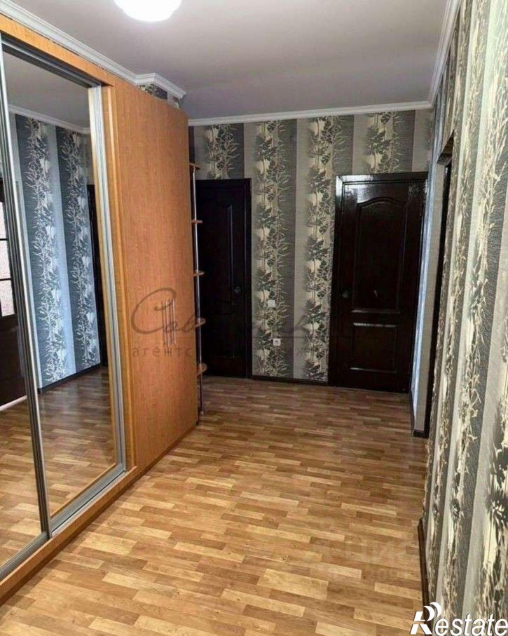 2-комн квартира Космос мкр,дом 12