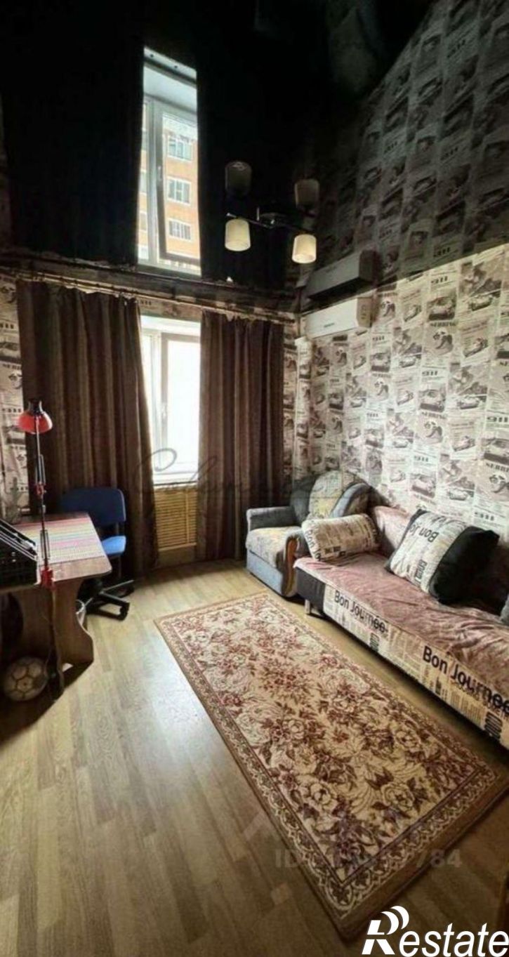 4-комн квартира Восточный мкр,дом 9