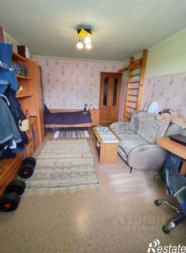 3-комн квартира Южный мкр,дом 10Б