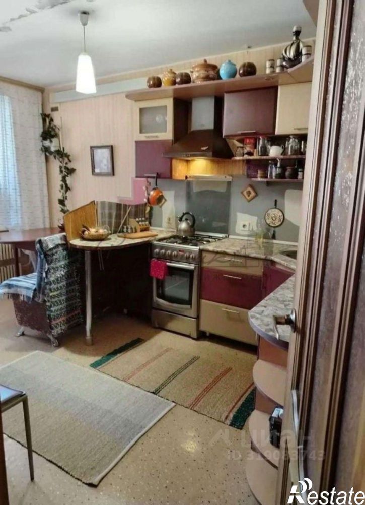 3-комн квартира Южный мкр,дом 10Б