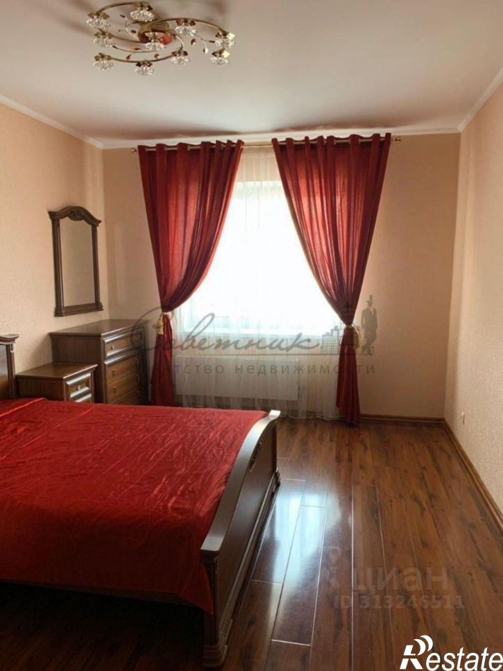 3-комн квартира Степной мкр,дом 19